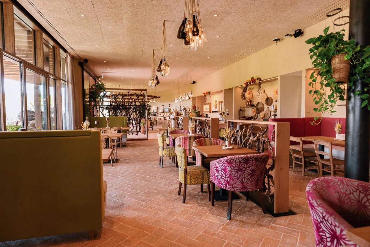 Conti Thun Wine Resort Puegnago del Garda